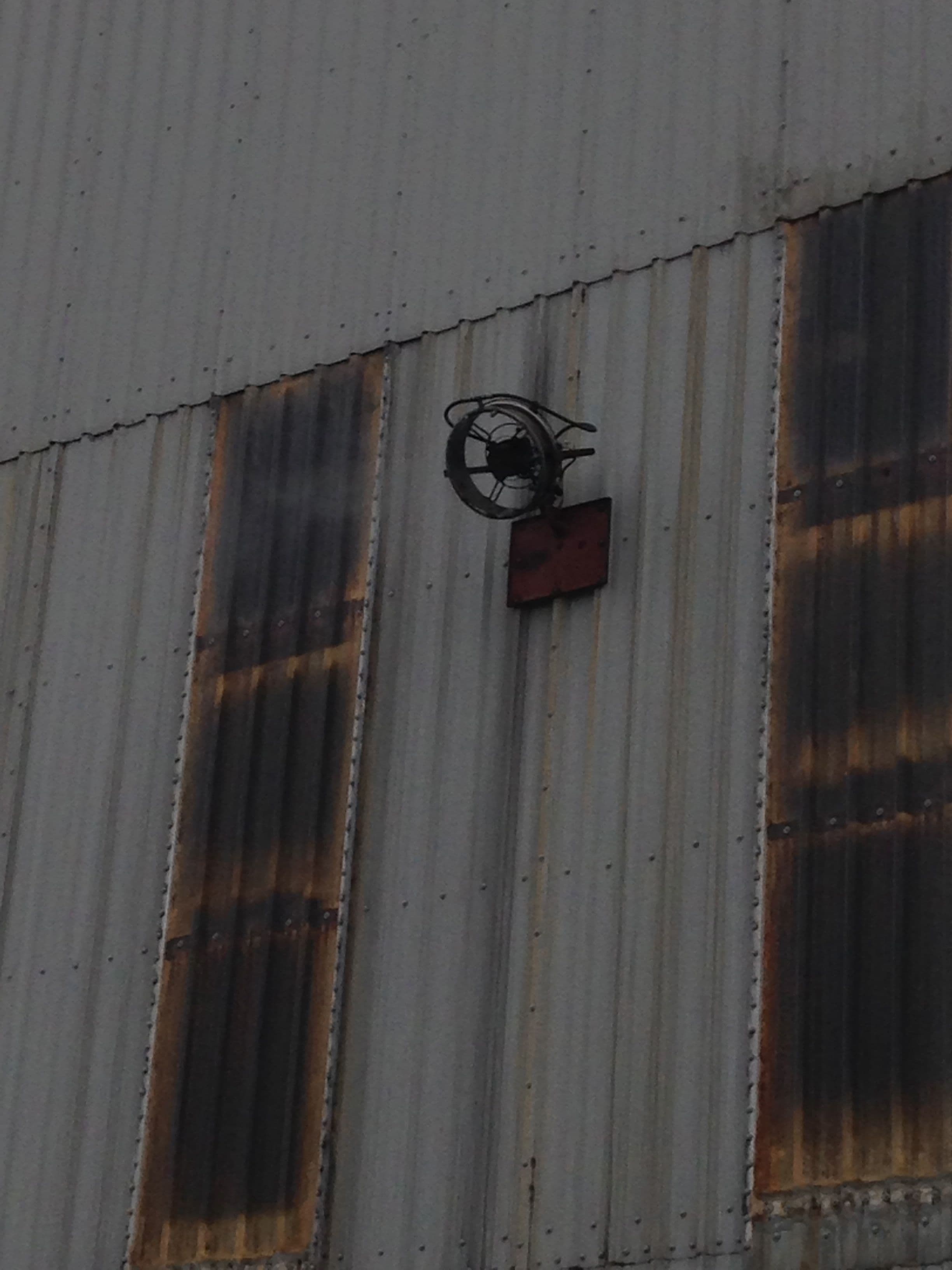 Système de diffusion OLOBIO pour barrière olfactive en zone industrielle